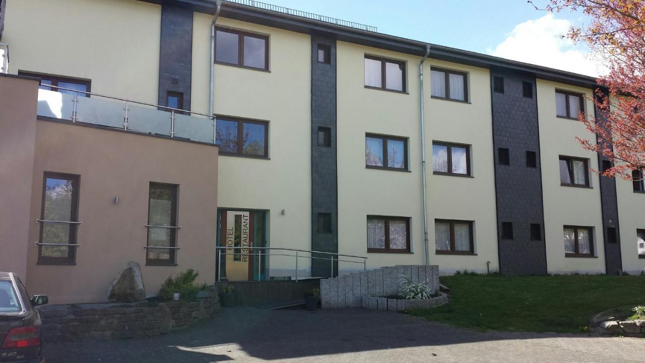 Hotel Zum Buchenberg St. Vith Екстер'єр фото